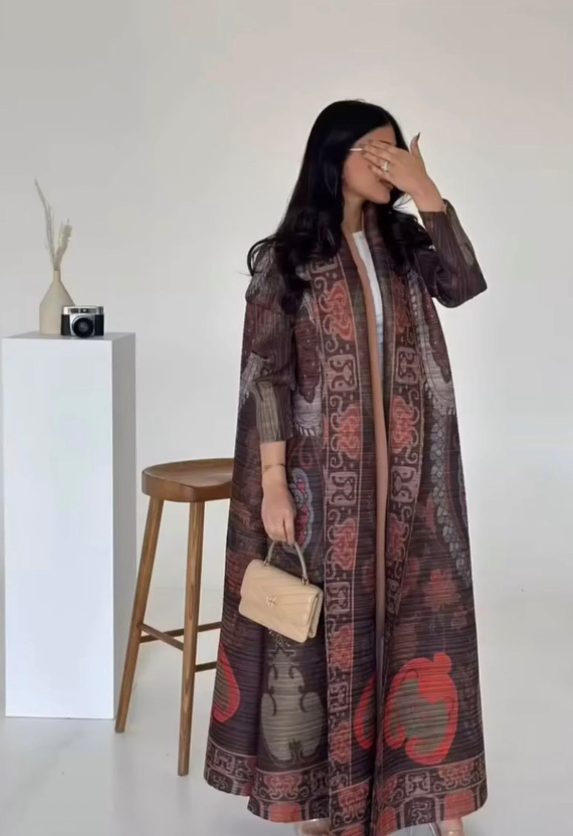 Emirati Pleated Abaya